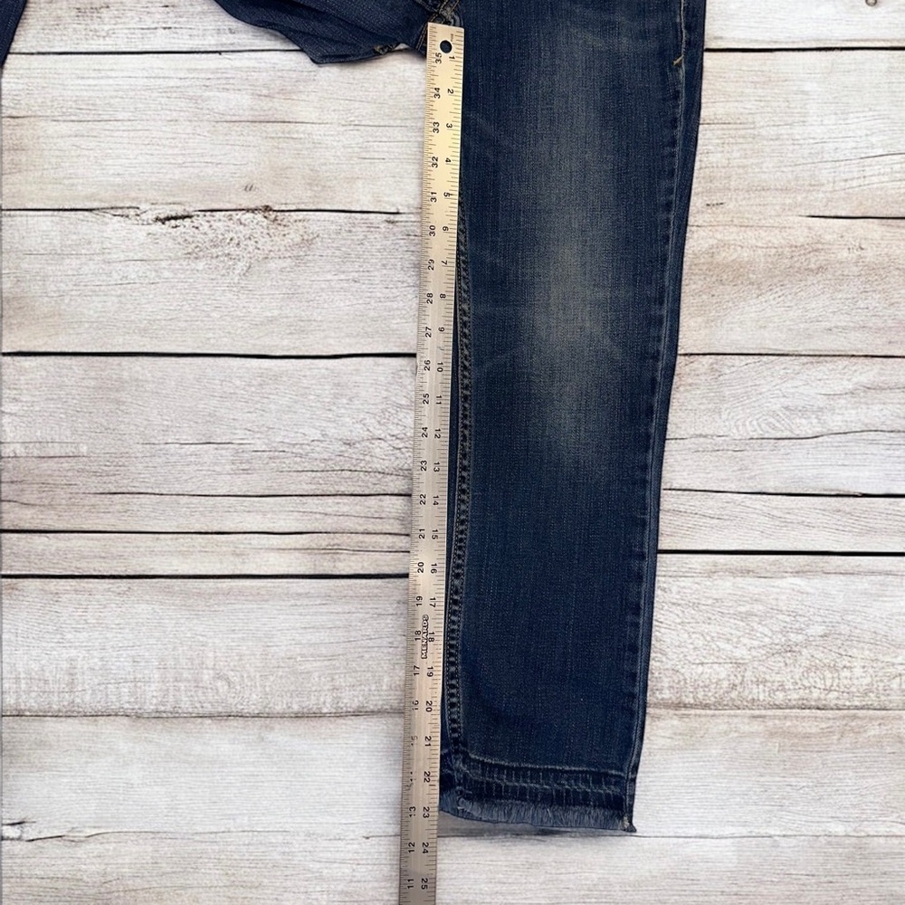 Anthropologie Pilcro Script Women’s Cropped Fray Dark Denim Jeans ~ Size 26 - Picture 9 of 9